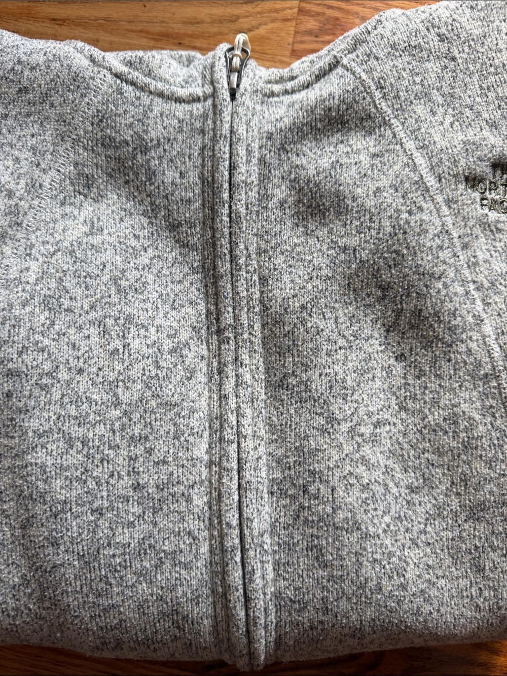 The North Face Gray Heather Embroidered Logo Fleece size L - Picture 5 of 6